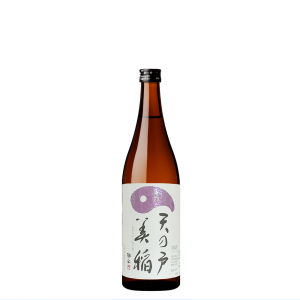 天の戸　美稲（うましね）特別純米酒 720ml