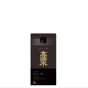 高清水　純米大吟醸パック 900ml
